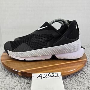 Nike Go FlyEase Easy Slip On Black White Hands Free Daily Sneaker Womens 9.5